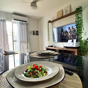 Apartamento A 10 Minutos A Pe Da Roda Gigante, Balneário Camboriú