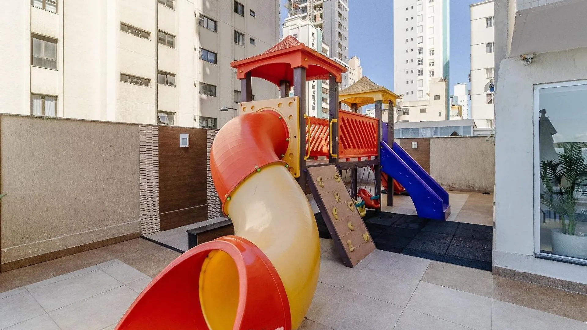 Apartamento Pe Na Areia Com Vista Mar Cet802 Balneário Camboriú Brasil